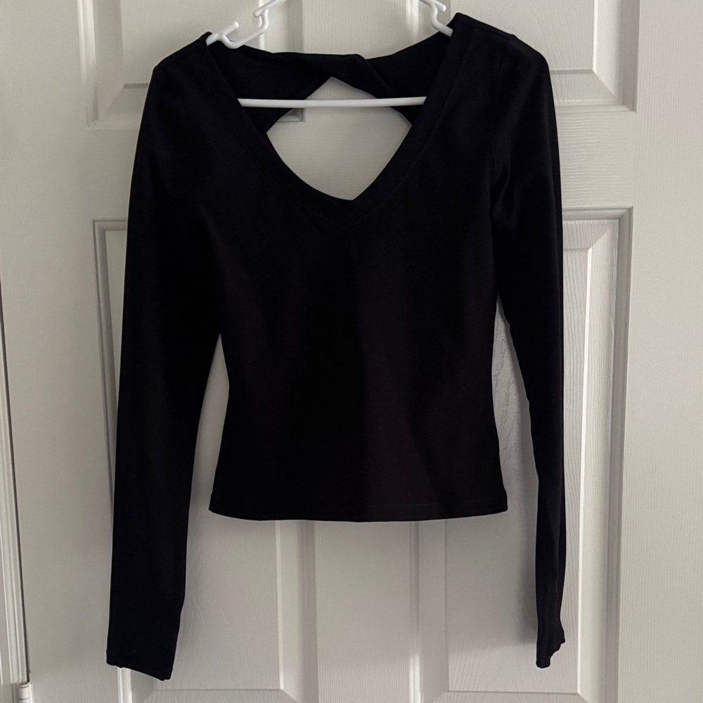 Athleta Black Long-Sleeve V-Neck Top with Back Detail, S
